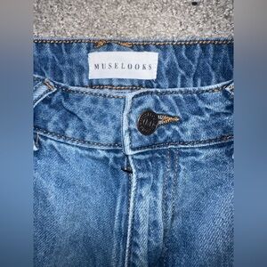 MuseLooks Light Blue Denim Jeans